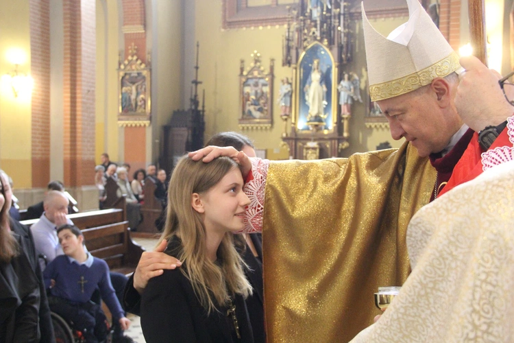 Tarnów. Bierzmowanie u misjonarzy