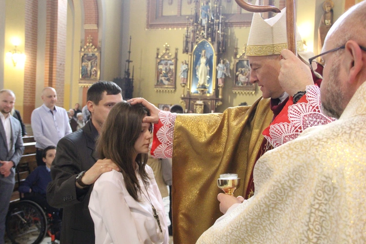 Tarnów. Bierzmowanie u misjonarzy