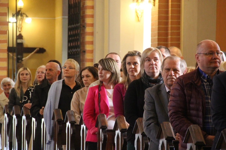 Tarnów. Bierzmowanie u misjonarzy