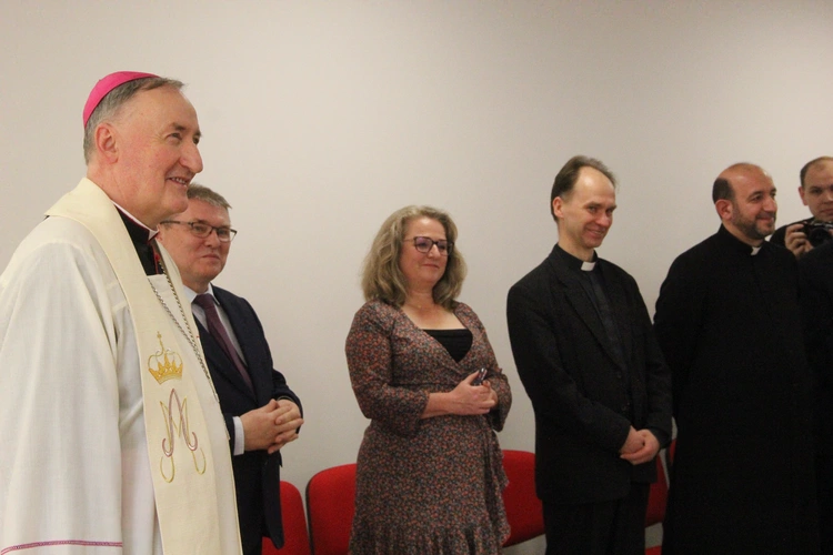 Tarnów. Poświęcenie nowej siedziby Caritas