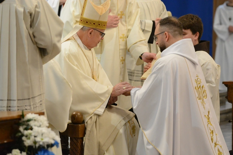 Święcenia kapłańskie u franciszkanów