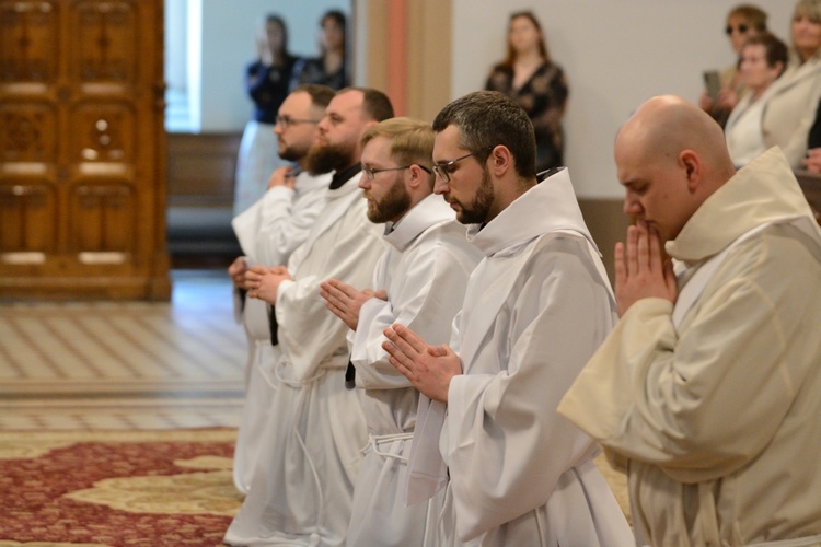 Święcenia kapłańskie u franciszkanów