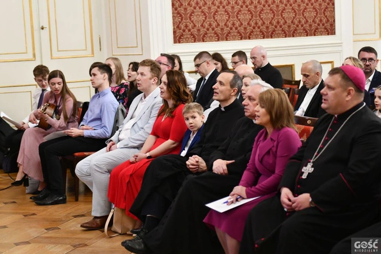 Gala Półwiecza Ruchu Światło-Życie w diecezji zielonogórsko-gorzowskiej