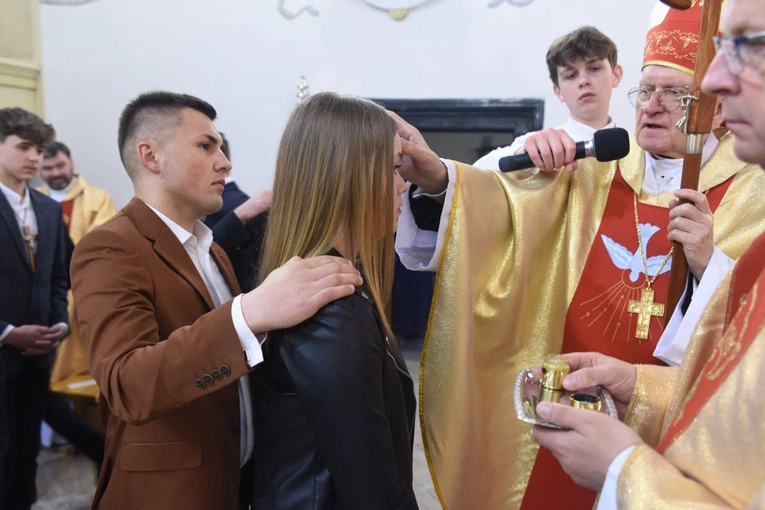 Bierzmowanie w Radomyślu Wielkim 2024