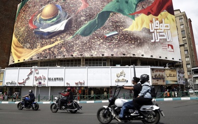 Ulice Teheranu. Jeszcze przed atakiem
