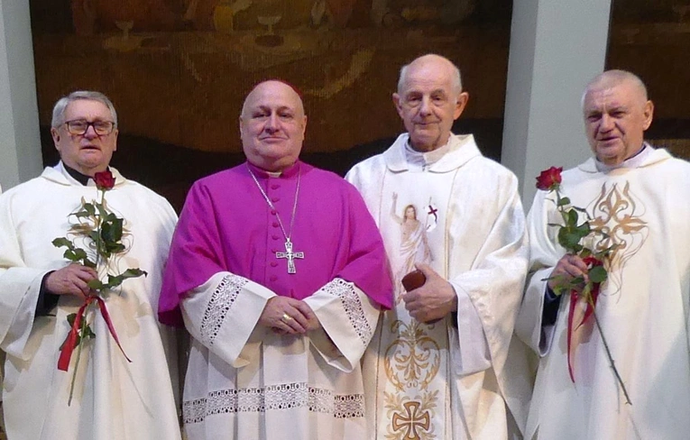 Złoty jubileusz kapłaństwa ks. prał. Stanisława Wawrzyńczyka z Aleksandrowic