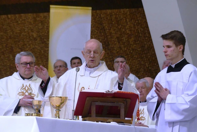 Złoty jubileusz kapłaństwa ks. prał. Stanisława Wawrzyńczyka z Aleksandrowic