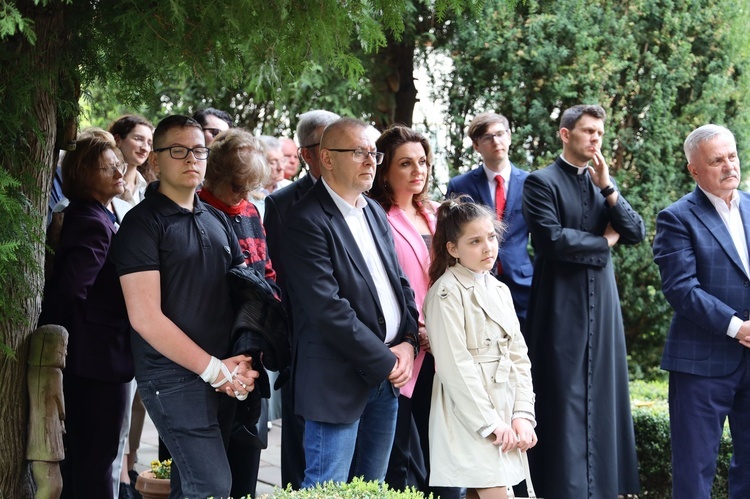 Prace prof. Wincentego Kućmy na wystawie w Sandomierzu