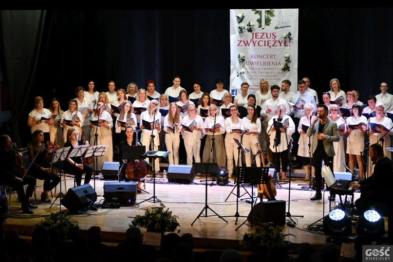 Koncert uwielbienia "Jezus zwyciężył"