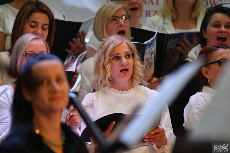 Koncert uwielbienia "Jezus zwyciężył"