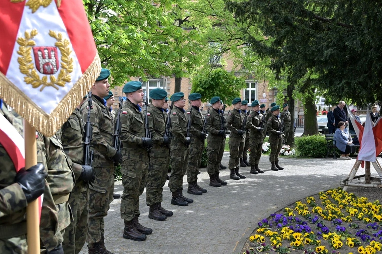 Uroczystościom towarzyszyła Kompania Honorowa Garnizonu Wrocław.