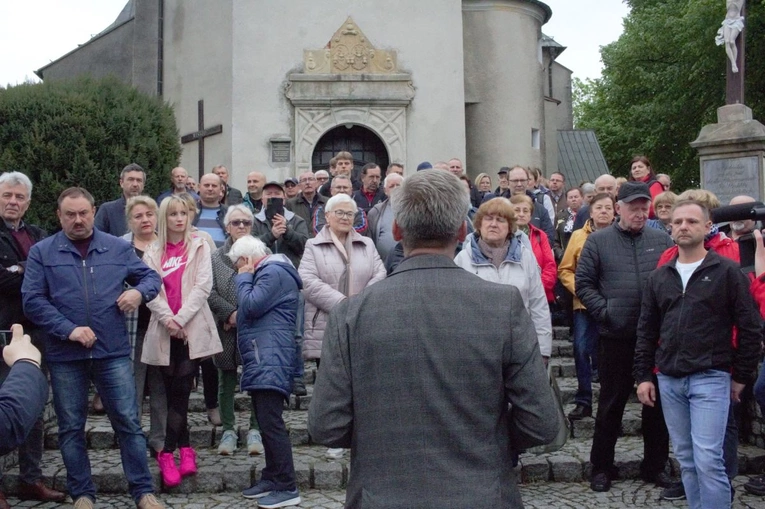 Protest mieszkańców Szymiszowa