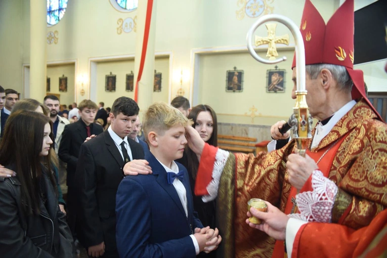 Bierzmowanie w Trzcianie k. Mielca 2024