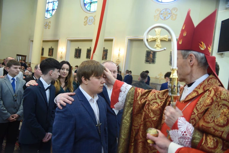 Bierzmowanie w Trzcianie k. Mielca 2024