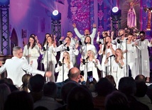 Zespół Iława Gospel Singers wystąpił z towarzyszeniem zaprzyjaźnionych muzyków. 