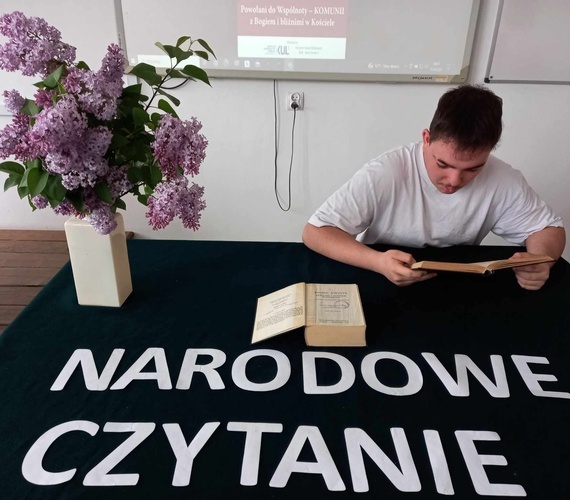 Narodowe czytanie Biblii w ZSTiB w Brzesku