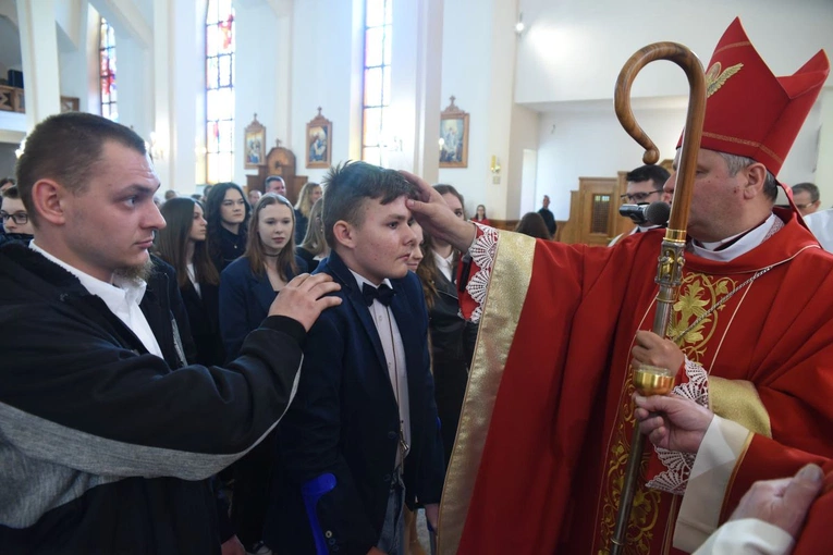 Bierzmowanie w Mielcu-Rzochowie 2024