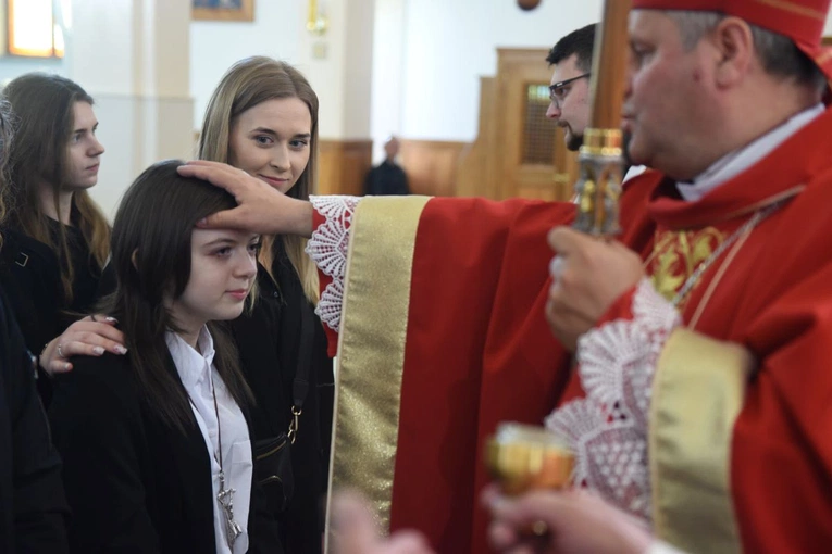 Bierzmowanie w Mielcu-Rzochowie 2024