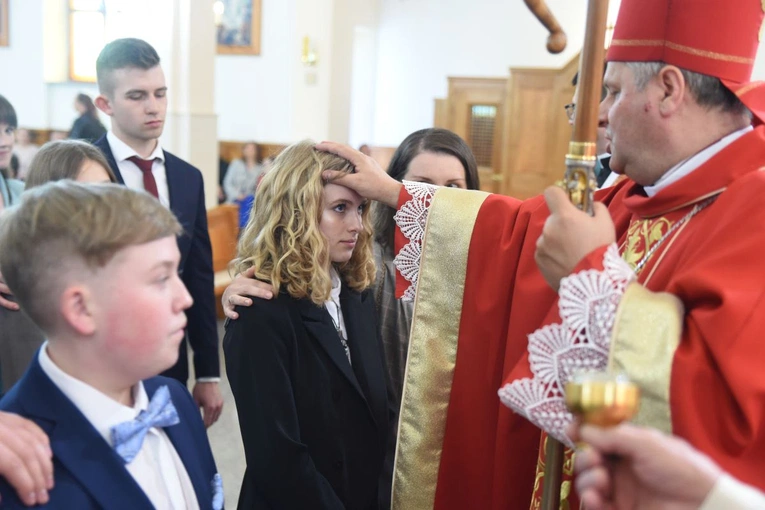 Bierzmowanie w Mielcu-Rzochowie 2024