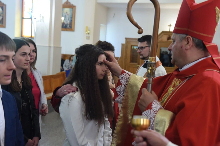 Bierzmowanie w Mielcu-Rzochowie 2024