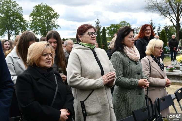 W Niegosławicach odsłonięto Pomnik Życia