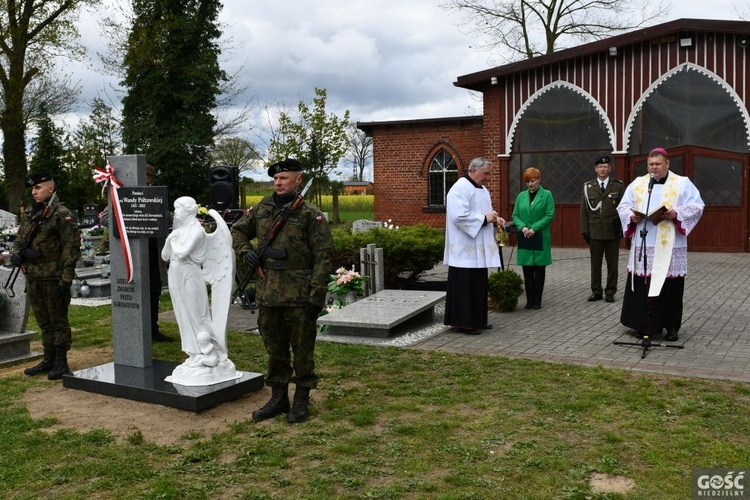 W Niegosławicach odsłonięto Pomnik Życia