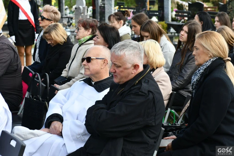 W Niegosławicach odsłonięto Pomnik Życia