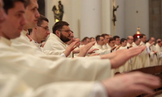 Kard. You: nadal warto być kapłanem