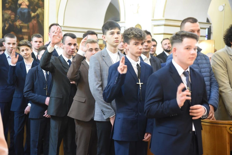 Bierzmowanie w Żabnie 2024