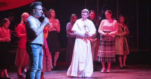 Przyjaciel wiernych. Musical o Janie Pawle II na deskach Romy