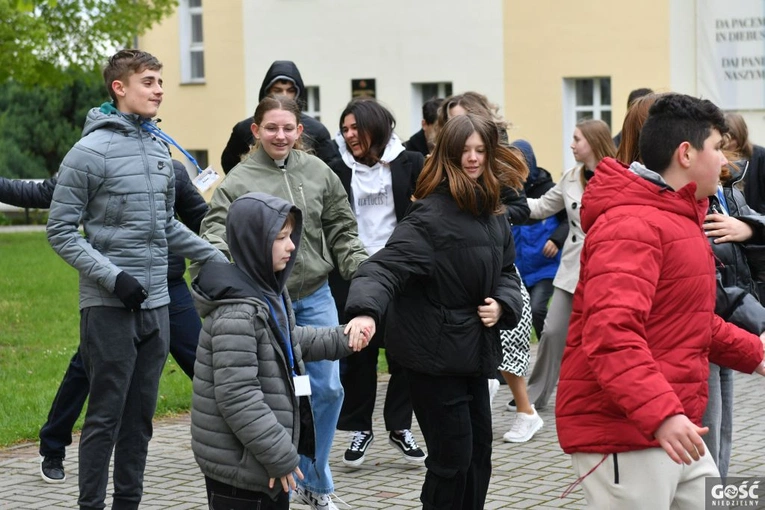 Rekolekcje dla młodzieży przygotowującej się do bierzmowania