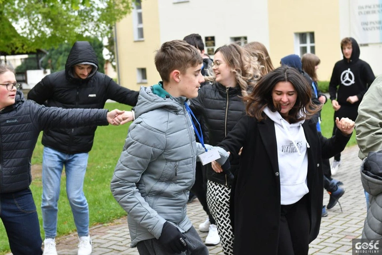 Rekolekcje dla młodzieży przygotowującej się do bierzmowania
