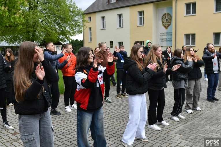 Rekolekcje dla młodzieży przygotowującej się do bierzmowania