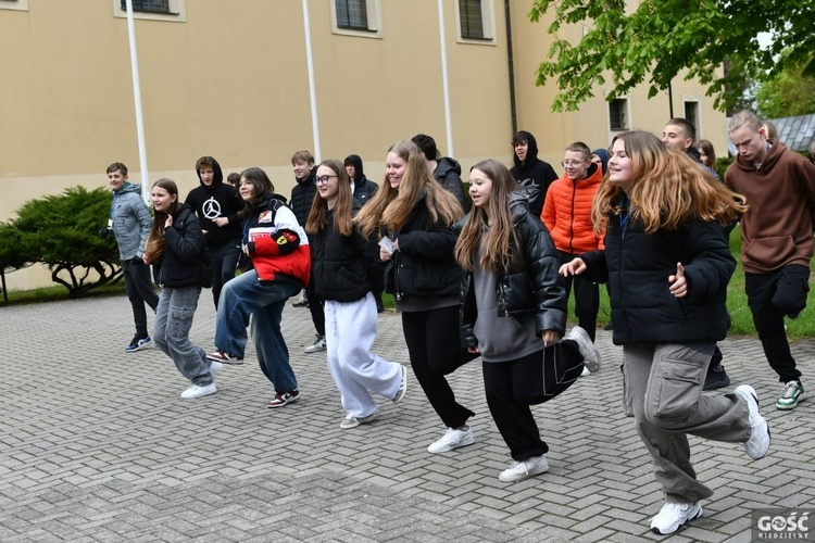 Rekolekcje dla młodzieży przygotowującej się do bierzmowania