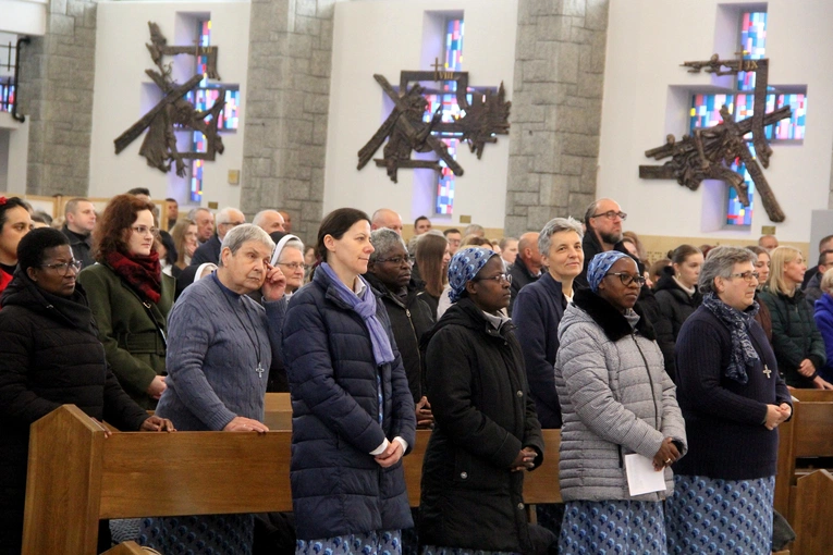 Męcina. Śluby wieczyste s. Magdaleny, misjonarki Afryki