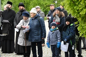 W imię bohaterskiej idei