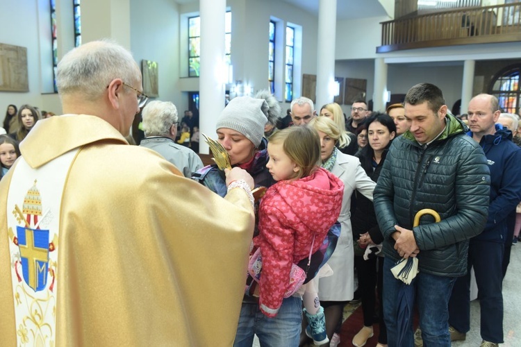 Relikwie św. Jana Pawła II w par. MBNP w Krynicy-Zdroju 