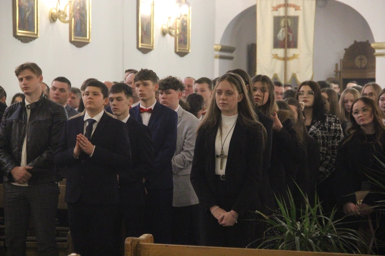 Bierzmowanie w Zagórzanach 2024