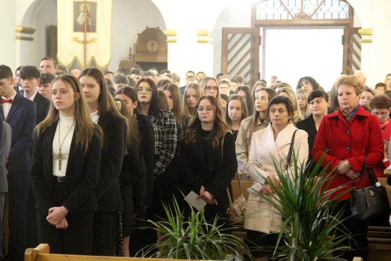 Bierzmowanie w Zagórzanach 2024