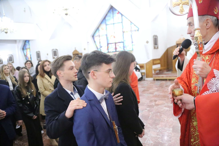Bierzmowanie w Chomranicach 2024