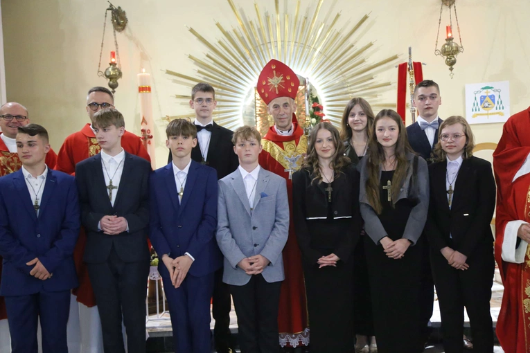 Bierzmowanie w Niskowej 2024