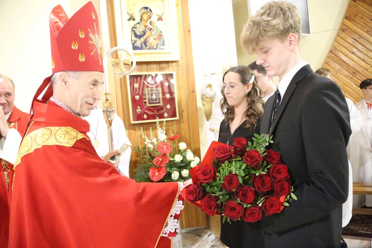 Bierzmowanie w Niskowej 2024