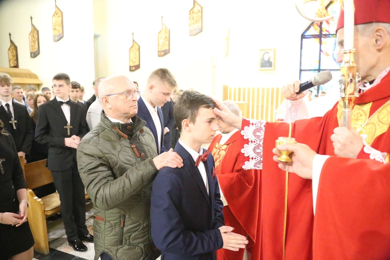 Bierzmowanie w Niskowej 2024