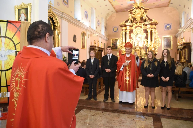 Bierzmowanie w Oleśnie 2024