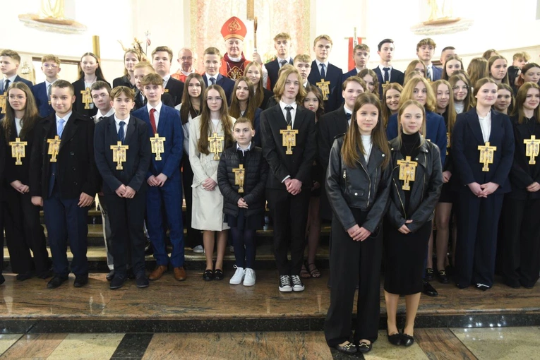 Bierzmowanie w Dąbrowie Tarnowskiej 2024