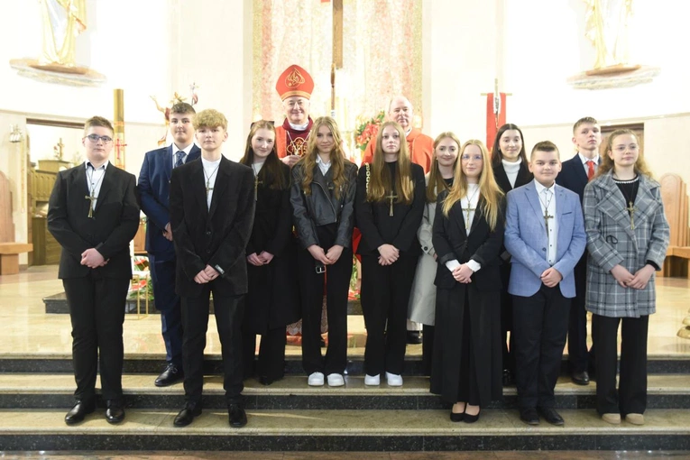 Bierzmowanie w Dąbrowie Tarnowskiej 2024