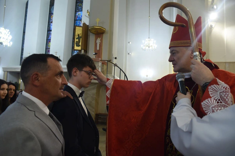 Bierzmowanie w Dąbrowie Tarnowskiej 2024