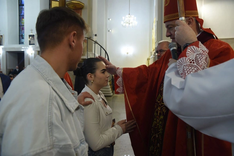 Bierzmowanie w Dąbrowie Tarnowskiej 2024