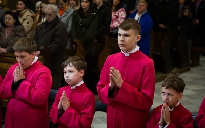 Katedra ma nowych ministrantów