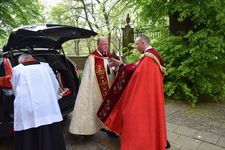 Relikwie bł. rodziny Ulmów w Sandomierzu